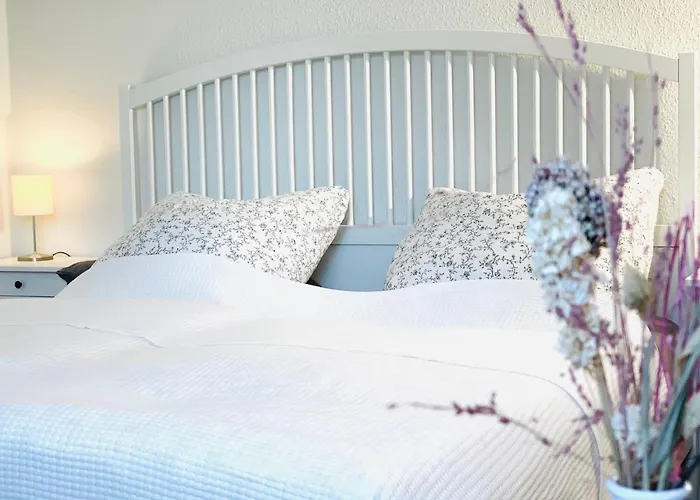 アパートホテル Ferienapartments Querleben *