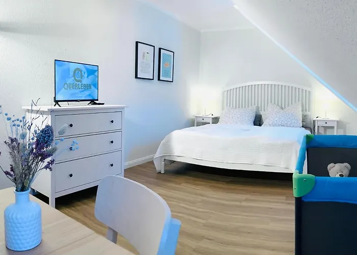 アパートホテル Ferienapartments Querleben ミロー